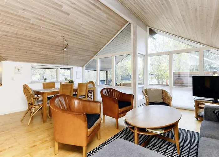 8 Person In Rodby-by Traum Ferienhaus *